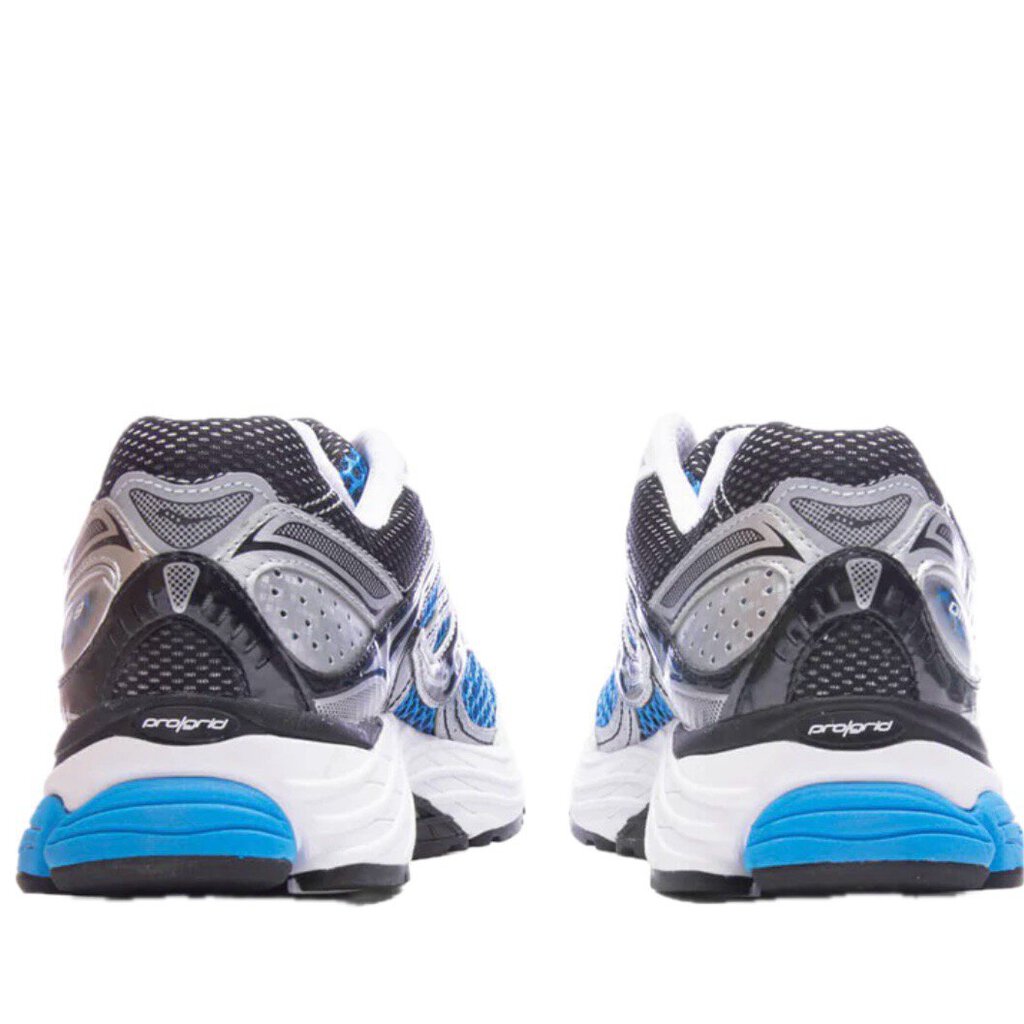New Saucony Blue Omni 9