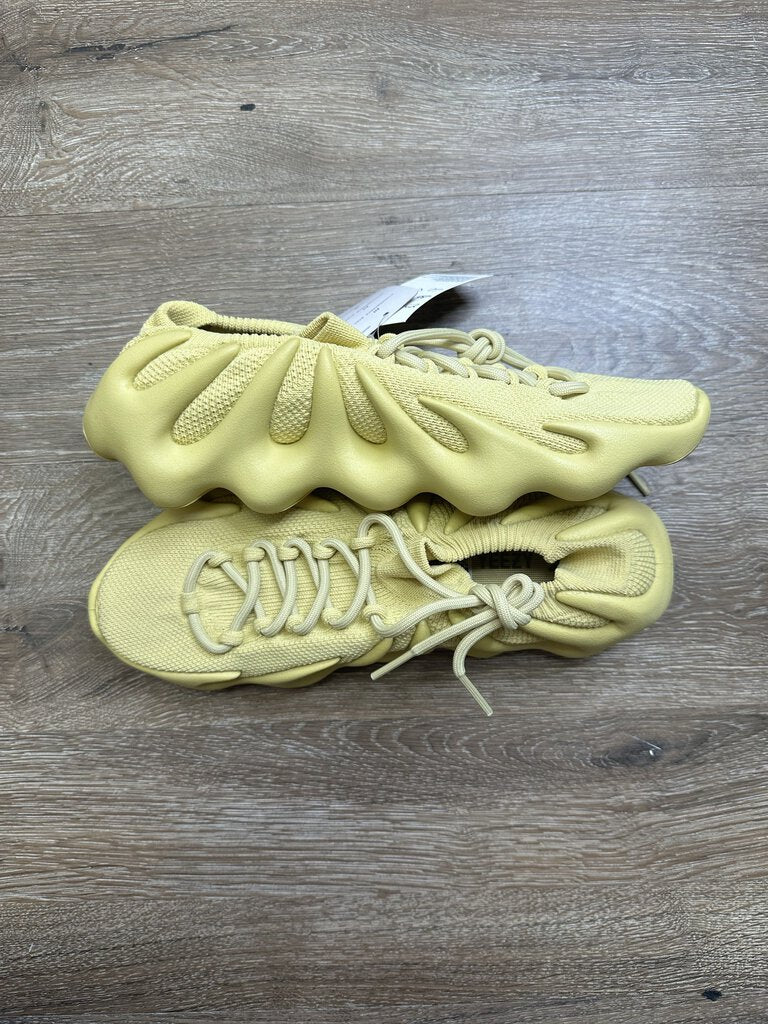 New Yeezy 450 Sulfur sz.10