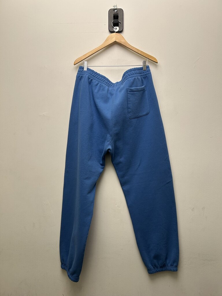 New Supreme Blue Box Logo Sweats sz.XL