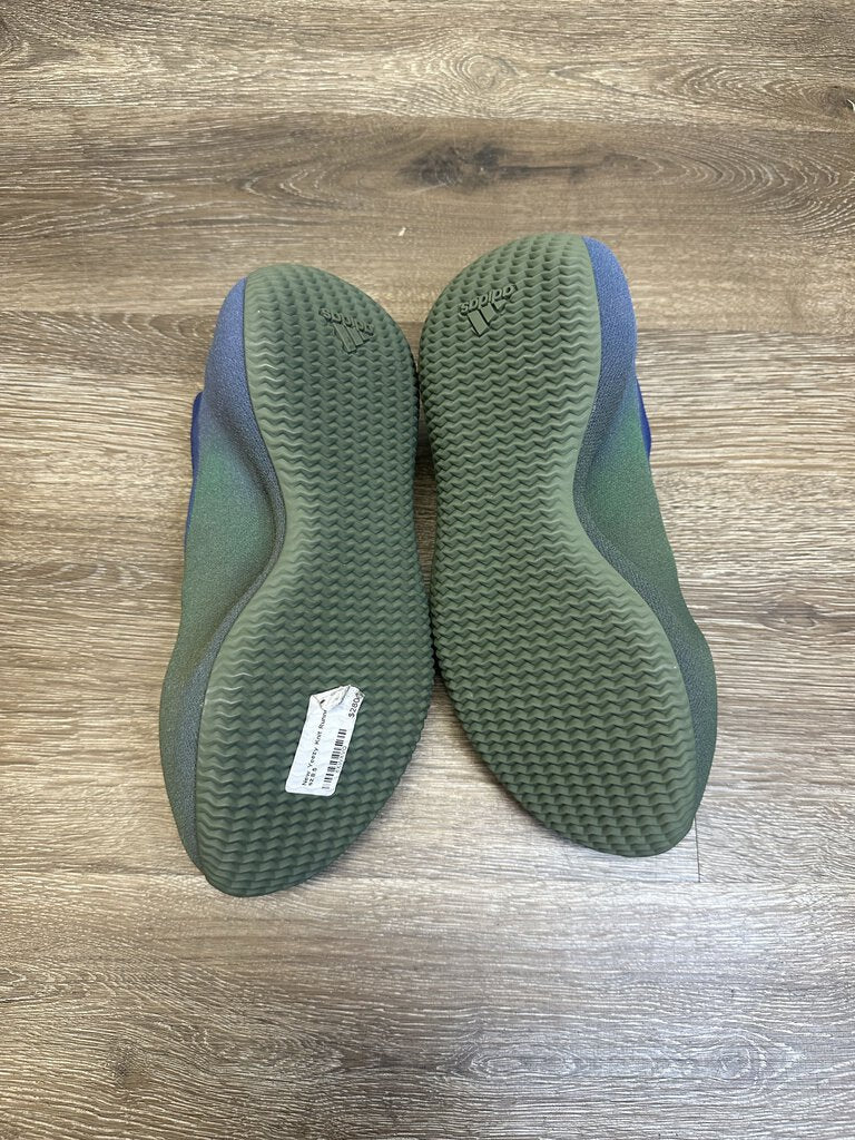 New Yeezy Knit Runner Fade Azul size 8.5