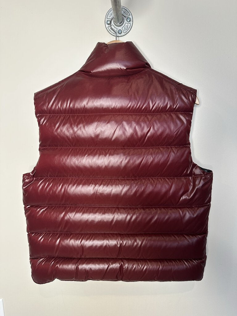 New Moncler Burgundy Vest sz.2