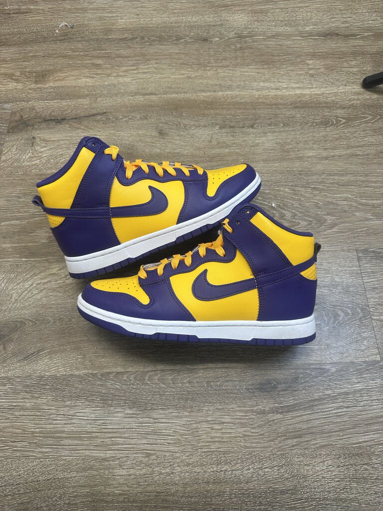 Preowned Lakers Dunk High Size 8