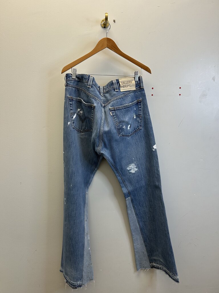 New Gallery Dept. Lightwash Distressed Falred Denim Size 36