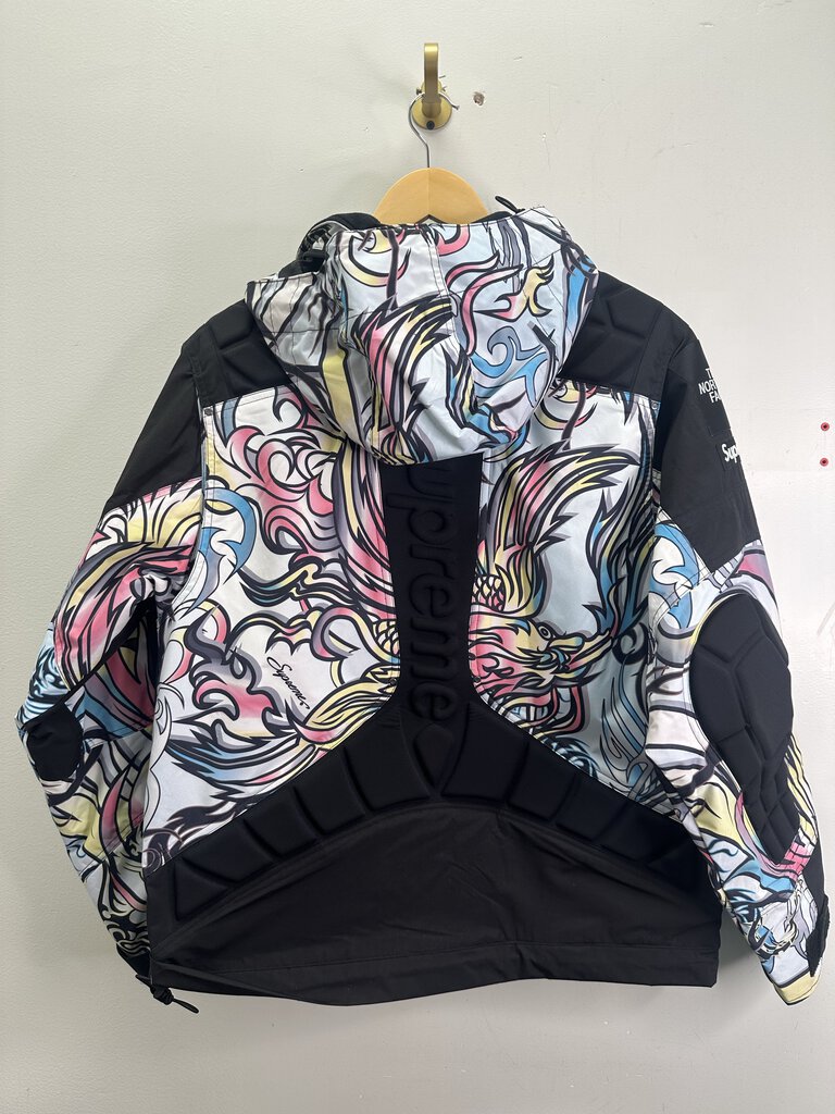 New Supreme TNF Multi color Jacket sz.S