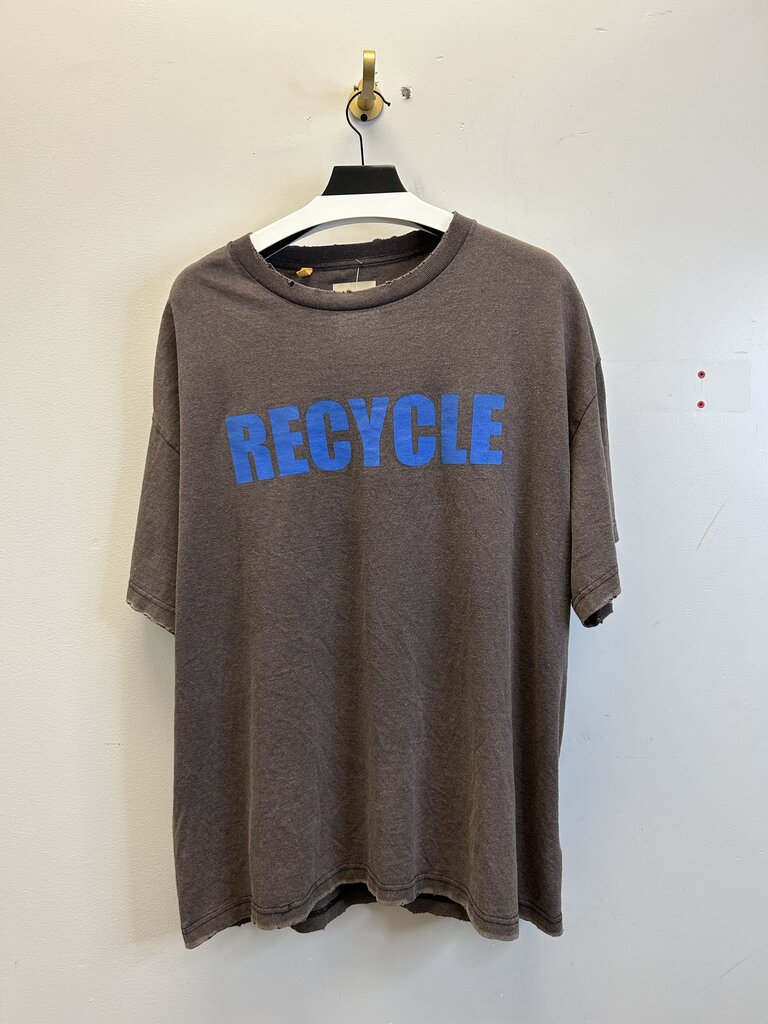 New Gallery Dept. Recycle Tee Size XL
