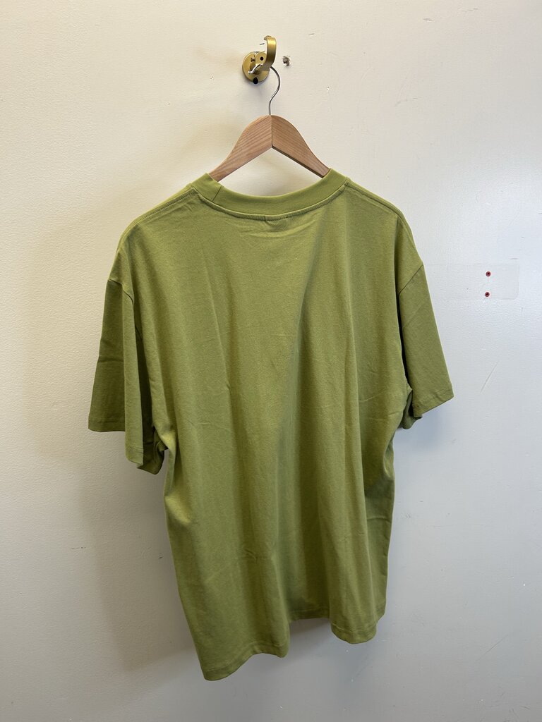 New Sinclair Green charters Tee Size XL