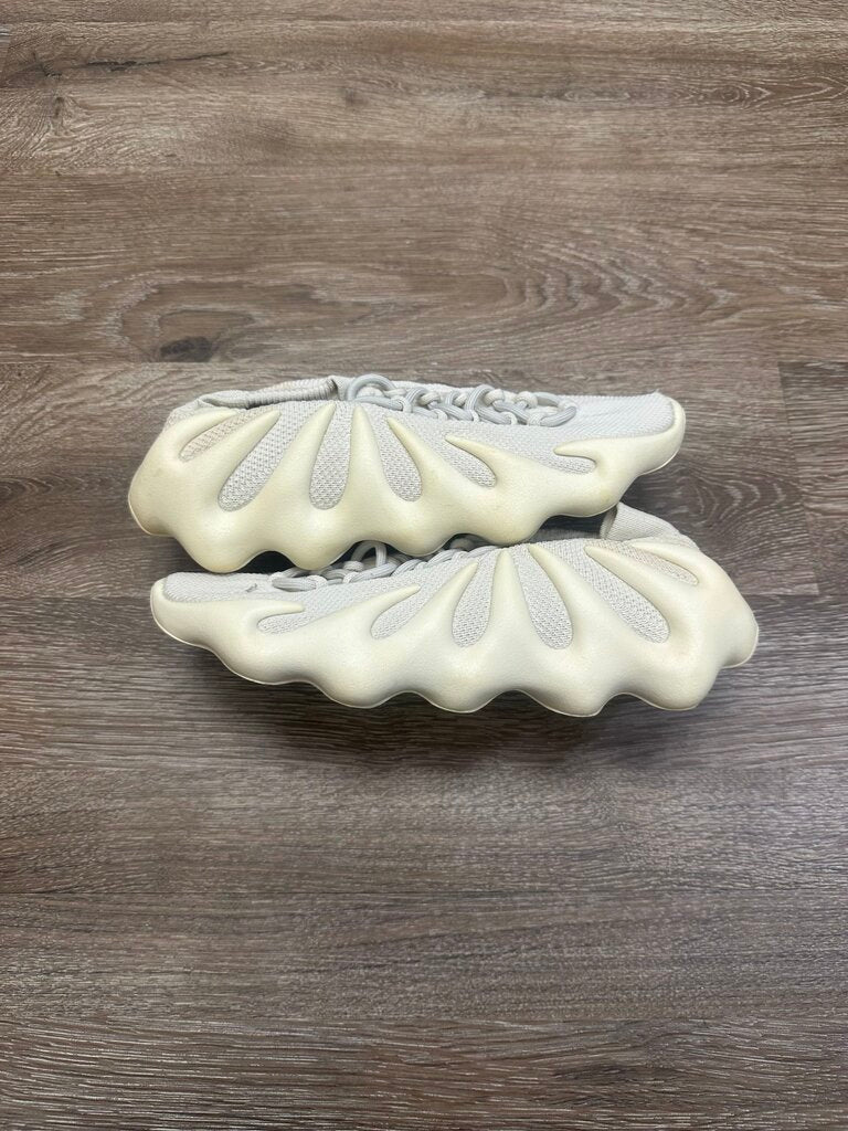 Preowned Yeezy 450 Cloud White Size 8.5