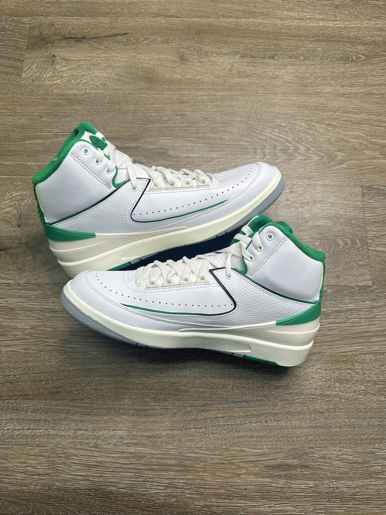 Preowned Jordan 2 Lucky Green Size 10.5