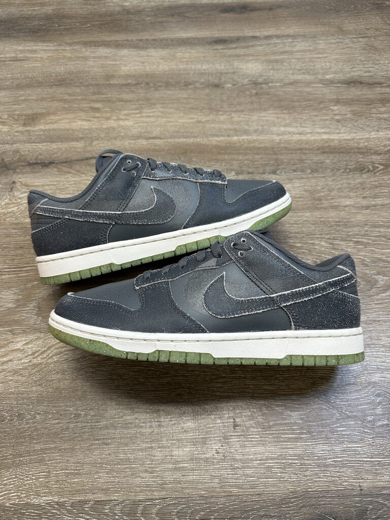 New Nike Dunk Halloween Grey sz.8
