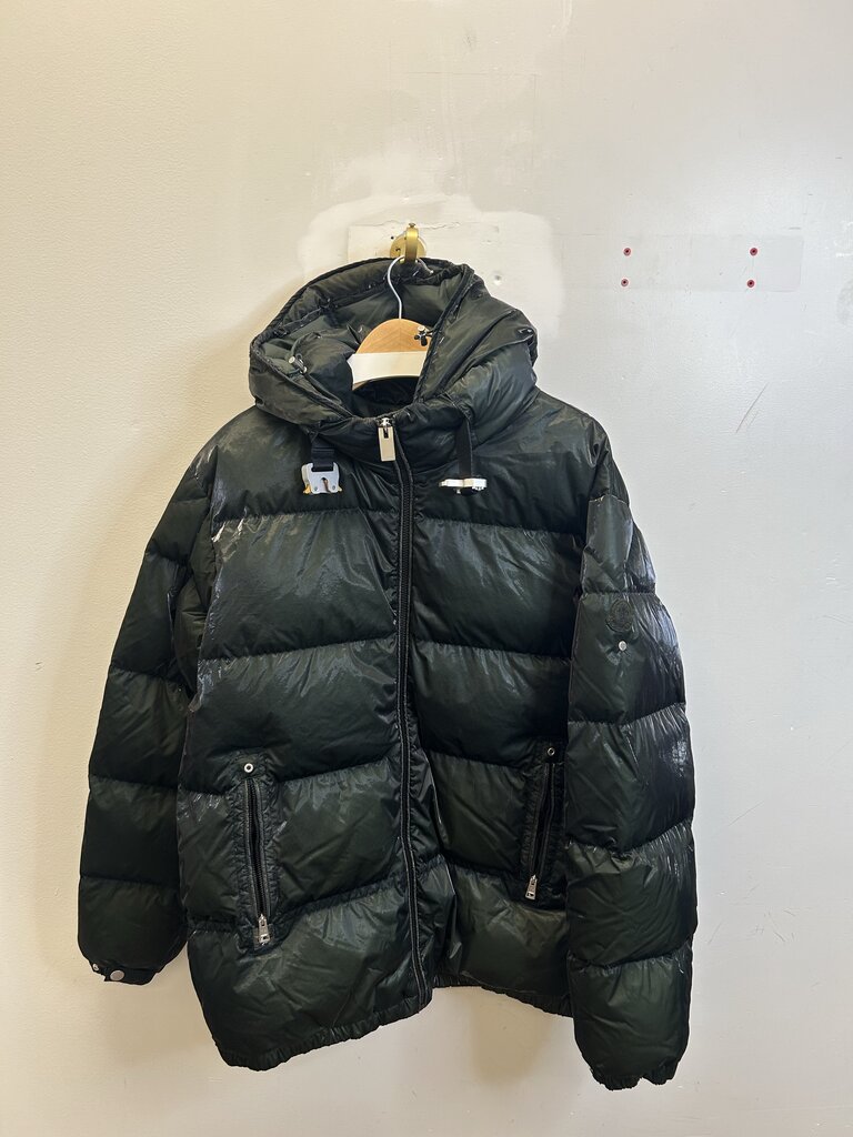 Preowned Moncler Alyx Green Puffer Jacket Size 4