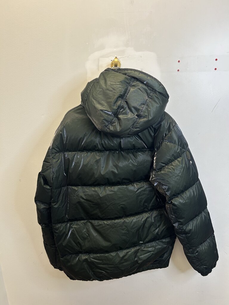 Preowned Moncler Alyx Green Puffer Jacket Size 4
