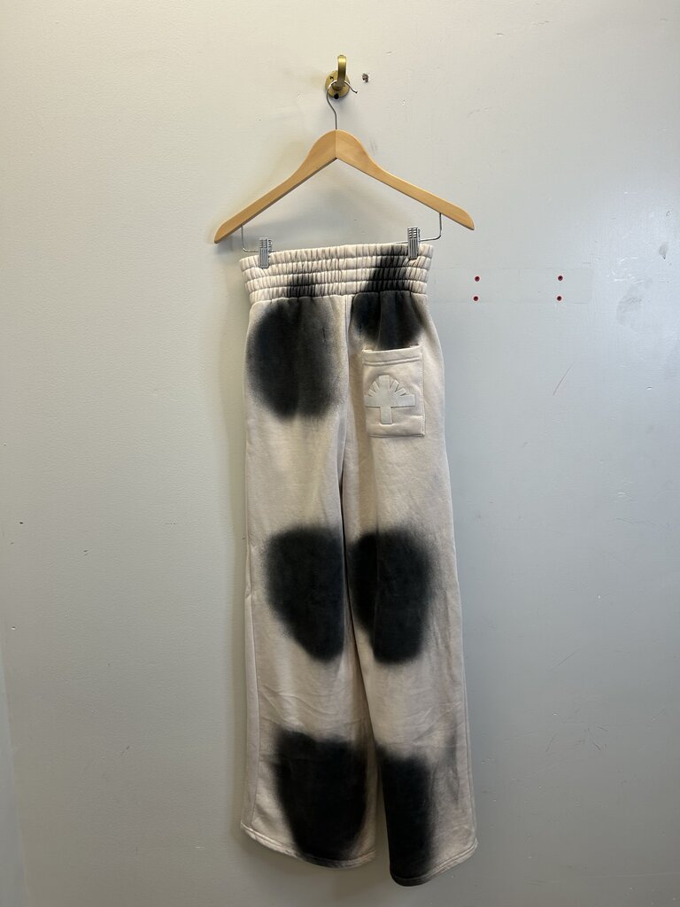 New Vertabrae White & Black Sweats sz.M