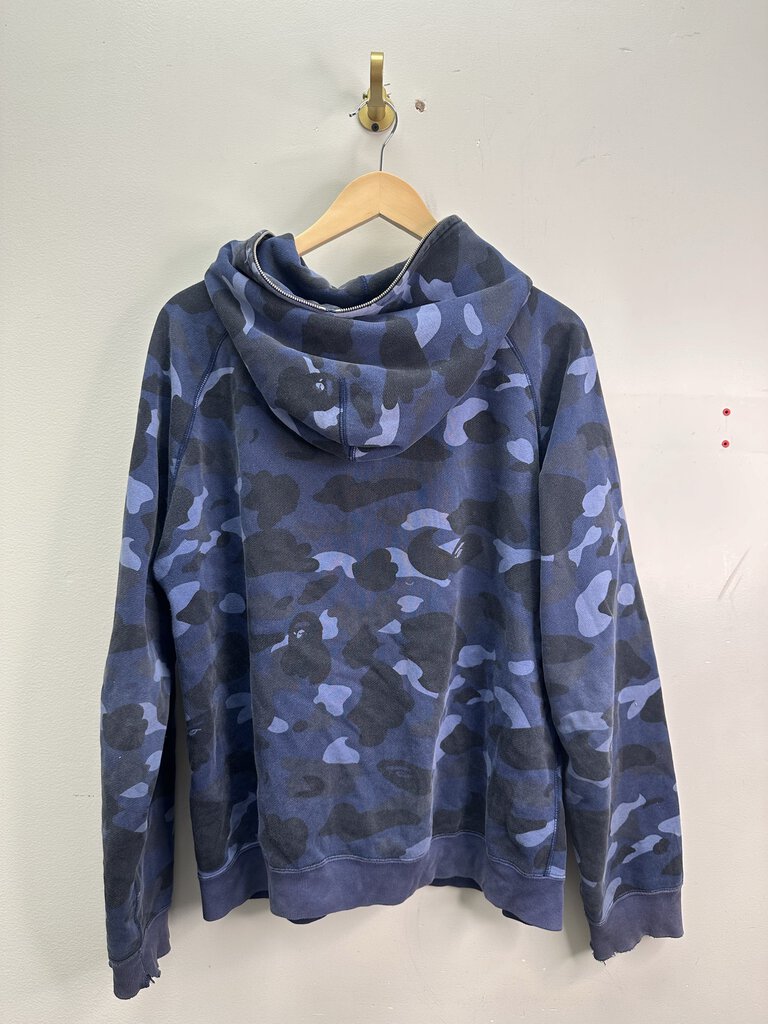 Preowned Bape Blue Camo Full Zip Size Medium