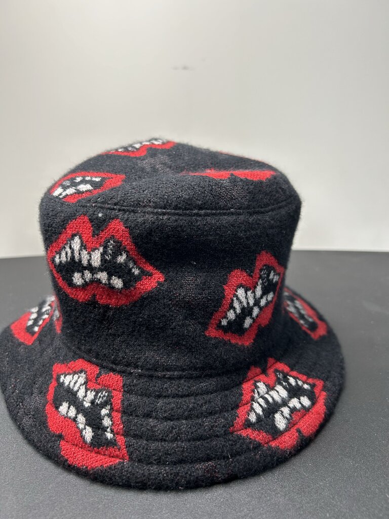Chrome Hearts Matty Boy Lips Bucket Hat