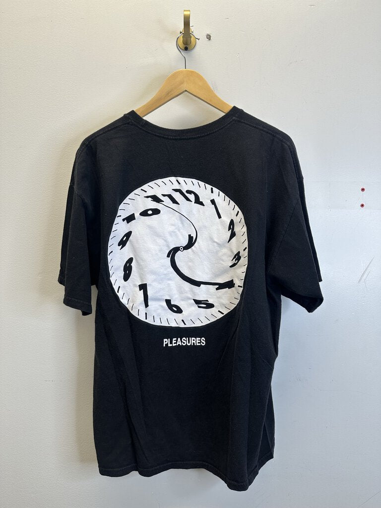 Preowned Pleasures Black Music Tee Size XL