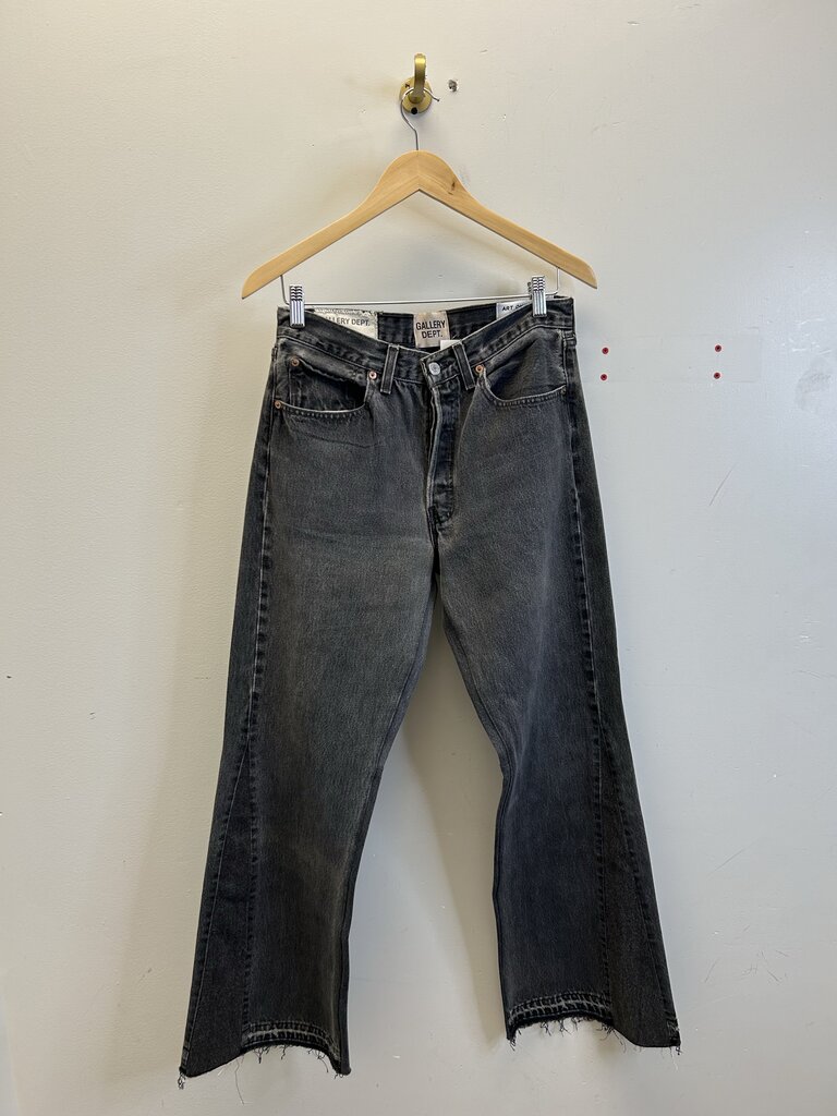 Preowned Gallery Dept Grey Flare Denim Size 30