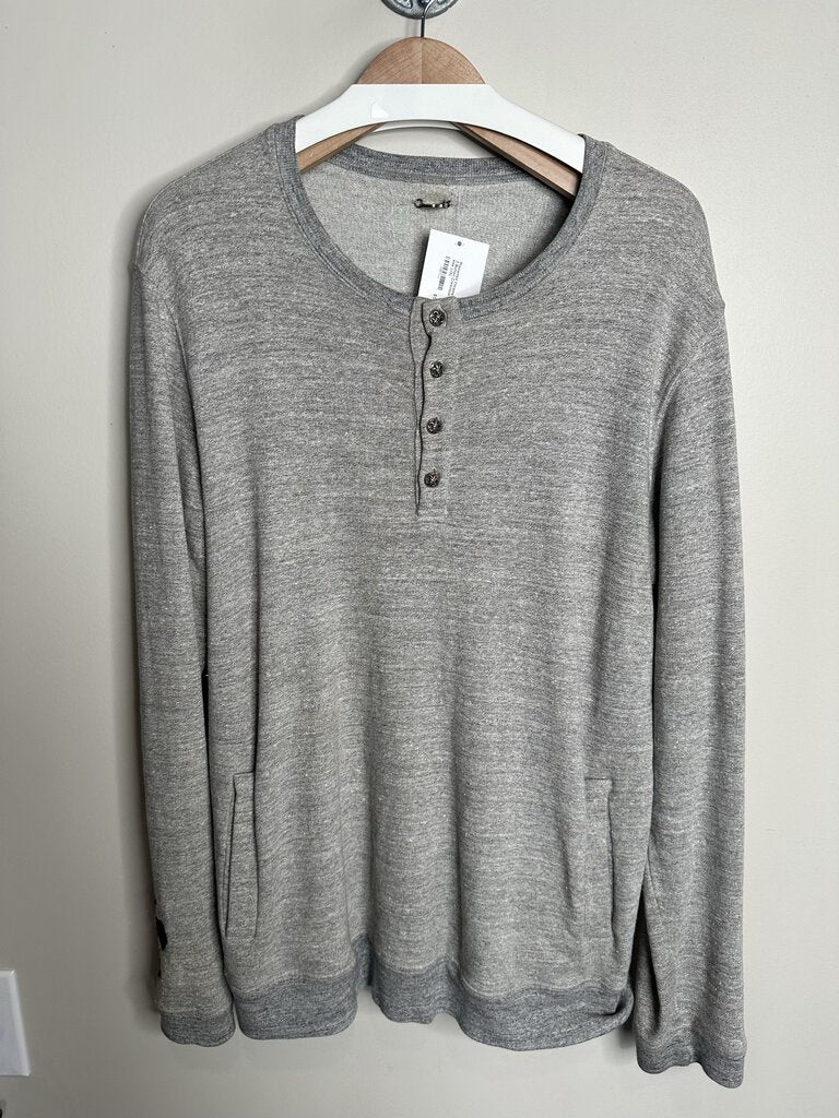 Preowned Chrome Heart Grey 3 Button Crewneck Sample size L/XL