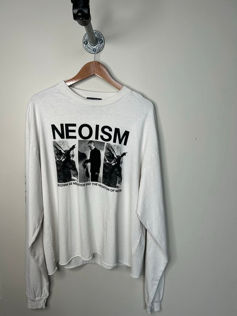 Preowned ERD Neoism White Long Sleeve Size Large