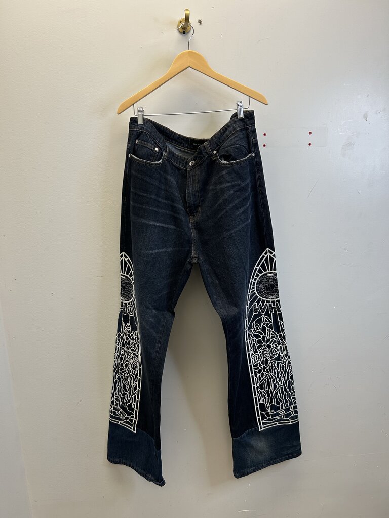 New WDW Raw Denim White Logo Size 38