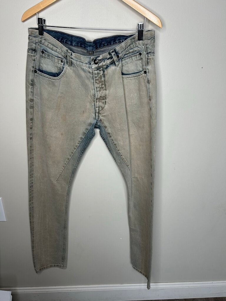 Preowned Rick Owens Light wash Jeans Sz.34