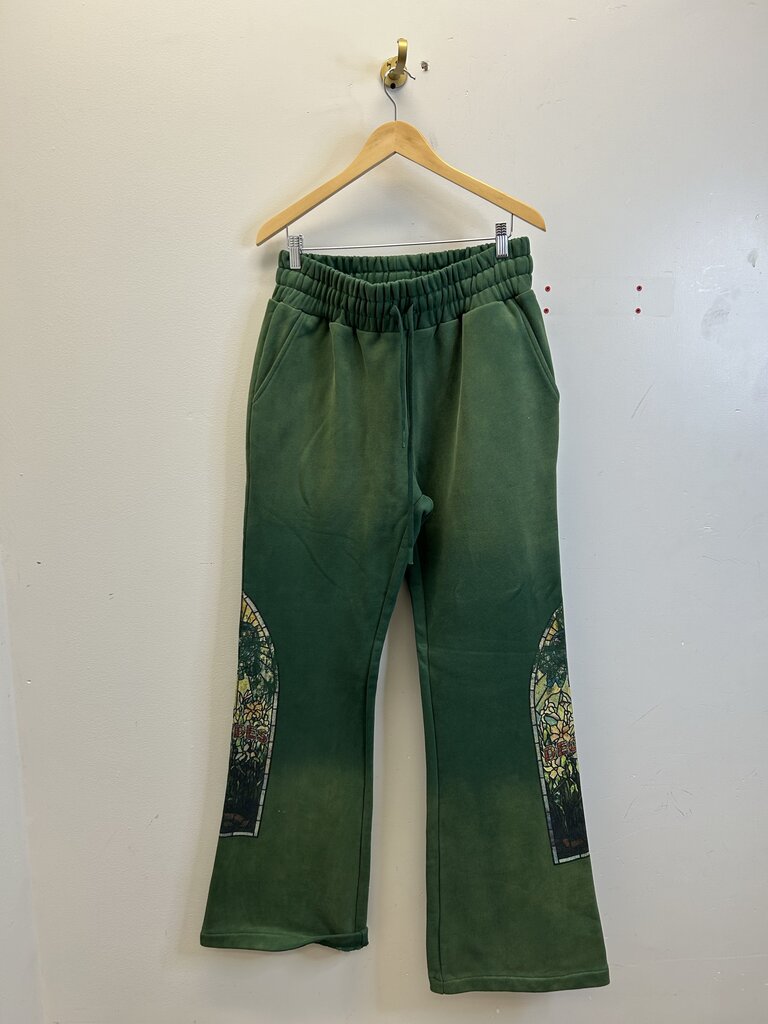 New WDW Green Sweatpants Size Medium