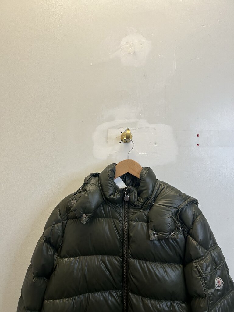 Preowned Moncler Jacket Dark Green Sz.3
