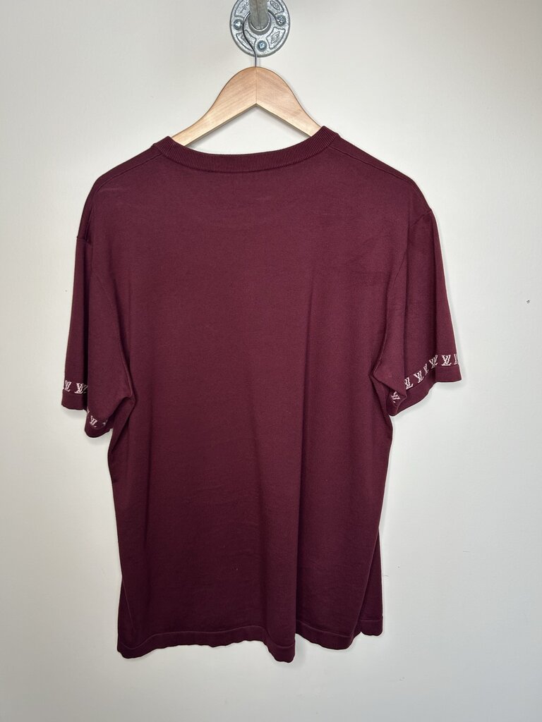 Preowned Louis Vuitton Maroon Marque Tee Size Large