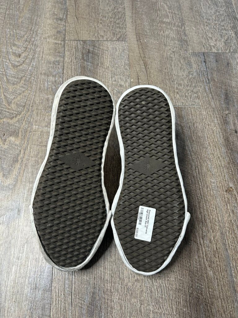 Preowned MMY Converse High Cream Size 41