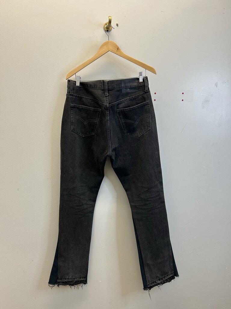Preowned Gallery Dept Black Navy Denim Sz.32