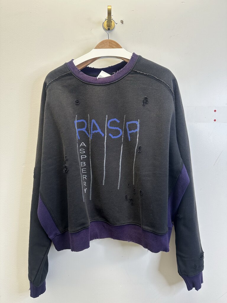 New GV Gallery Black Purple Distressed Crewneck size M