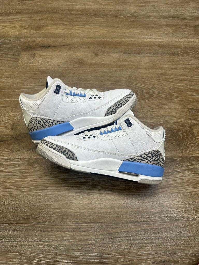 Preowned Jordan 4 UNC Size 8 (No Box)