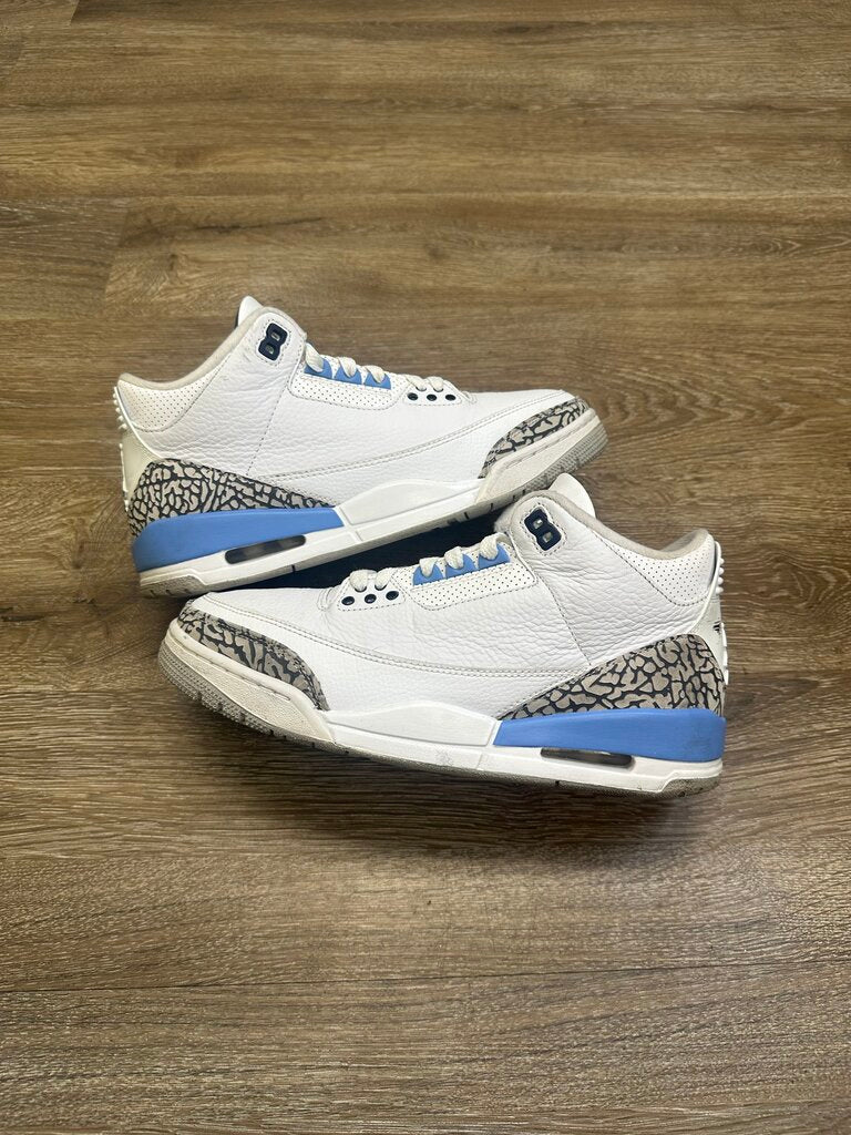 Preowned Jordan 4 UNC Size 8 (No Box)