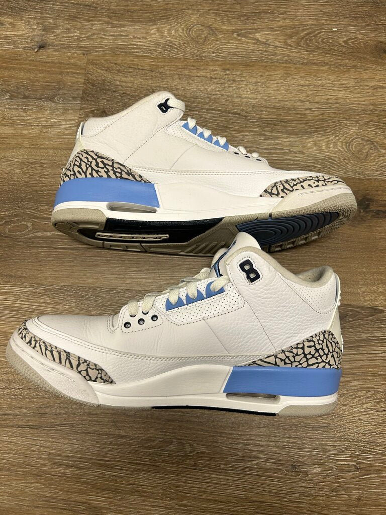 Preowned Jordan 3 UNC Size 10.5
