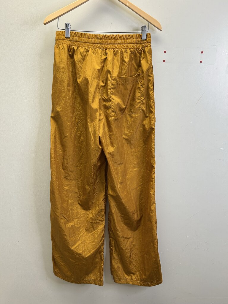 Preowned HMDD Orange Nylon Pants Size Small