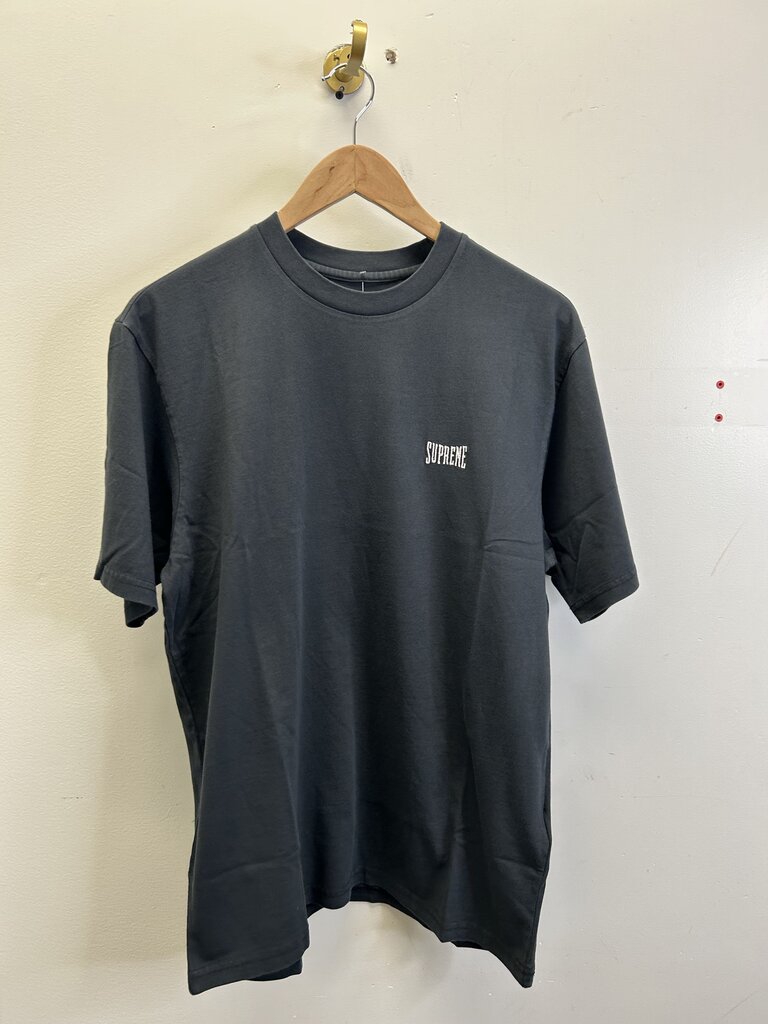 New Supreme Washed Black Tee sz.M