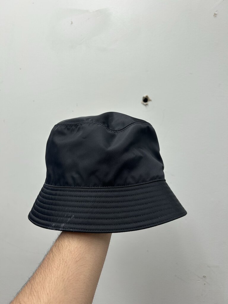 Preowned Prada Bucket Hat Black sz.M