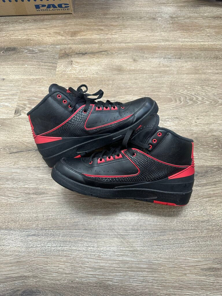 Preowned Jordan 2 Bred Sz.11