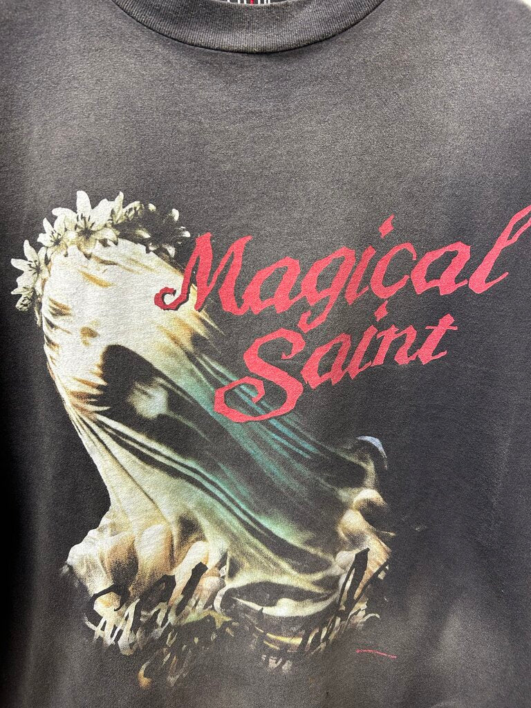 Preowned Saint Michael Magical Saint Tee Size Small