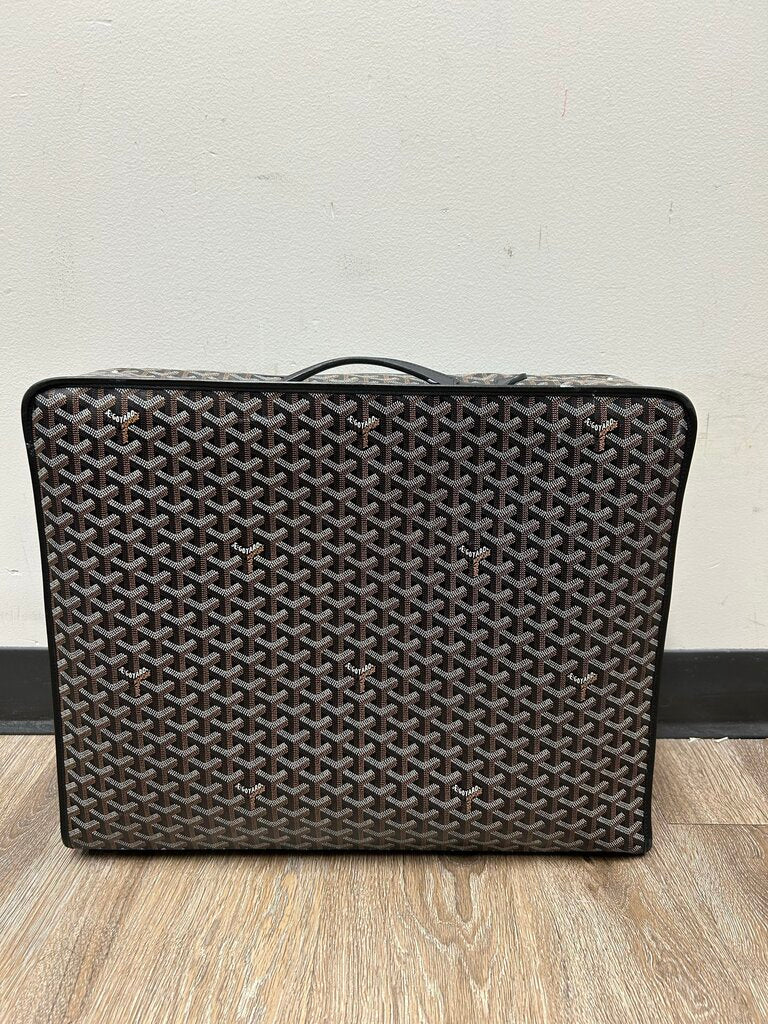 Preowned Goyard Caravelle Black