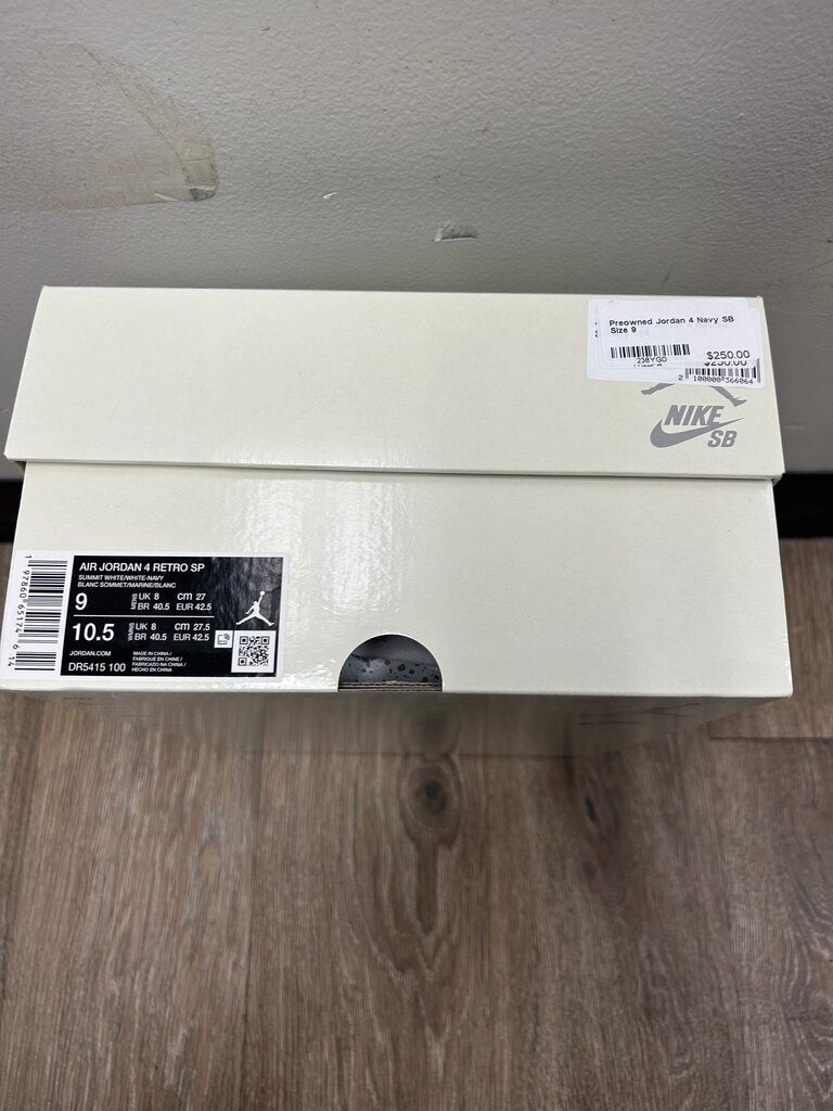 Preowned Jordan 4 Navy SB Size 9
