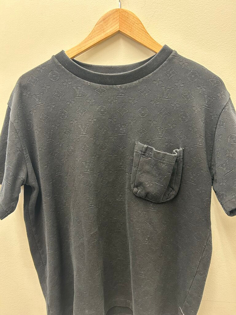 Preowned Louis Vuitton Monogram Pocket Tee Size Medium