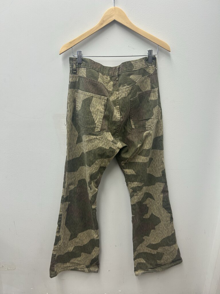Preowned Kapital Camo Flare Pants Size 36