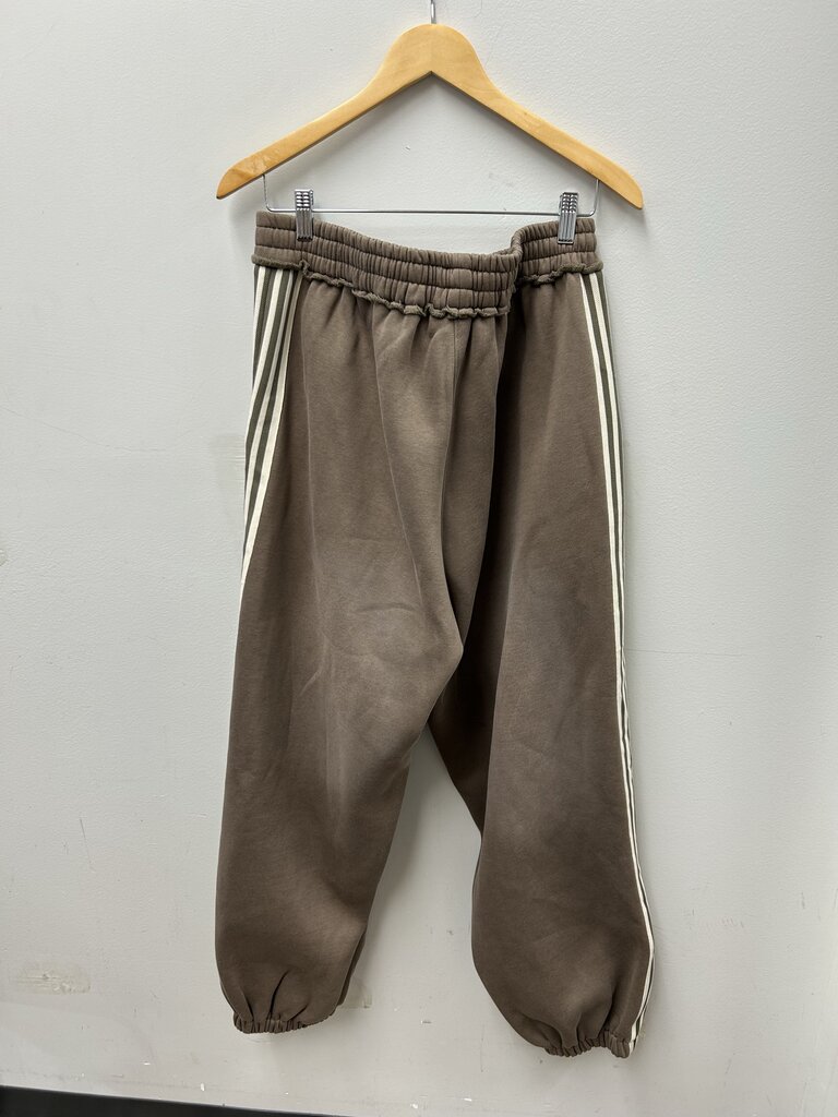 Preowned GV Brown Cream Baggy Jogger stripe Sweats sz.XL