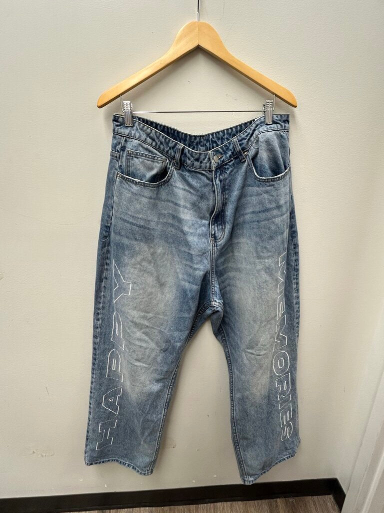 Preowned HMDD Lightwash Vertical Logo Jeans size XL