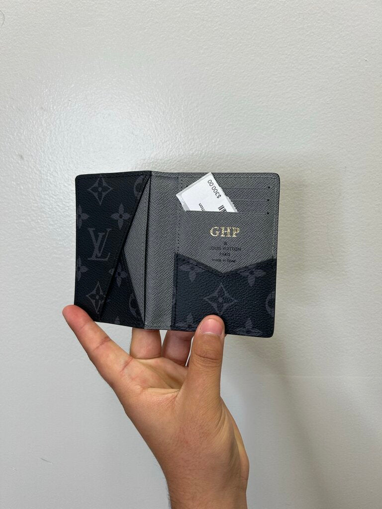 Preowned Louis Vuitton Green Bifold