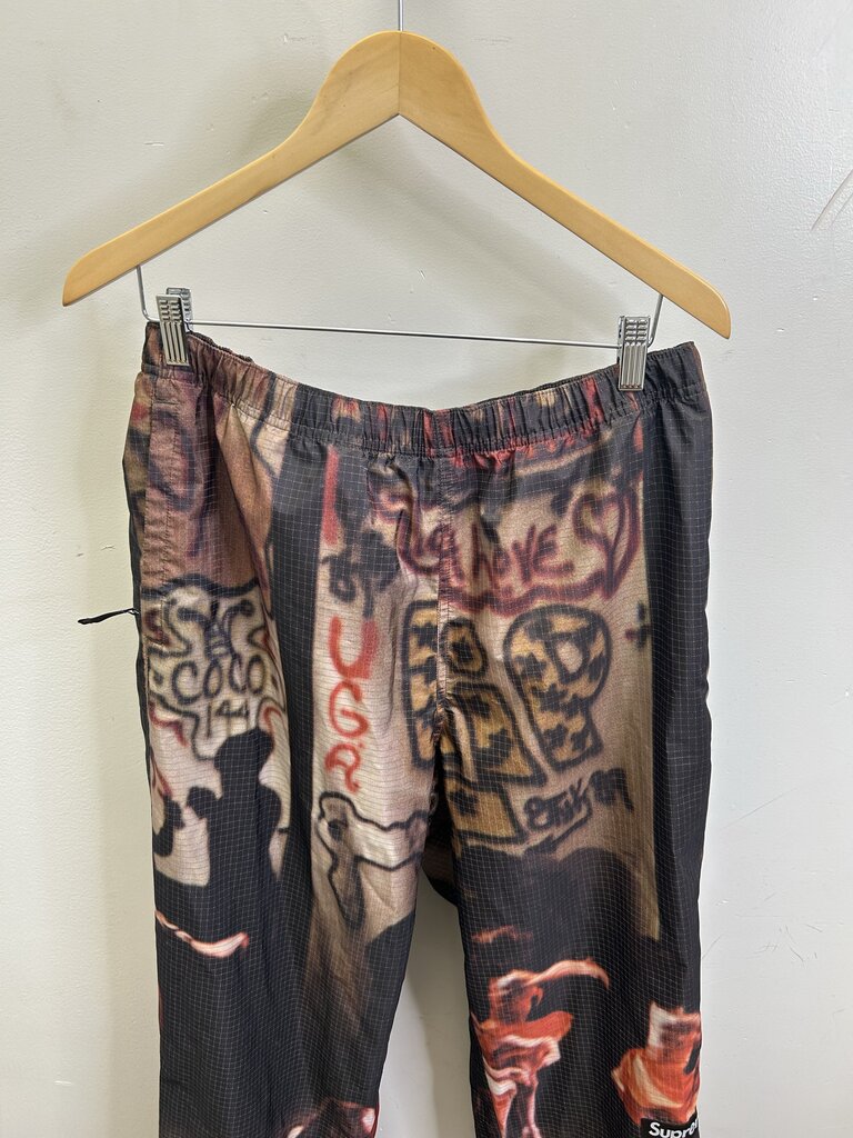 Preowned Supreme Ballet Nylon Pants size L