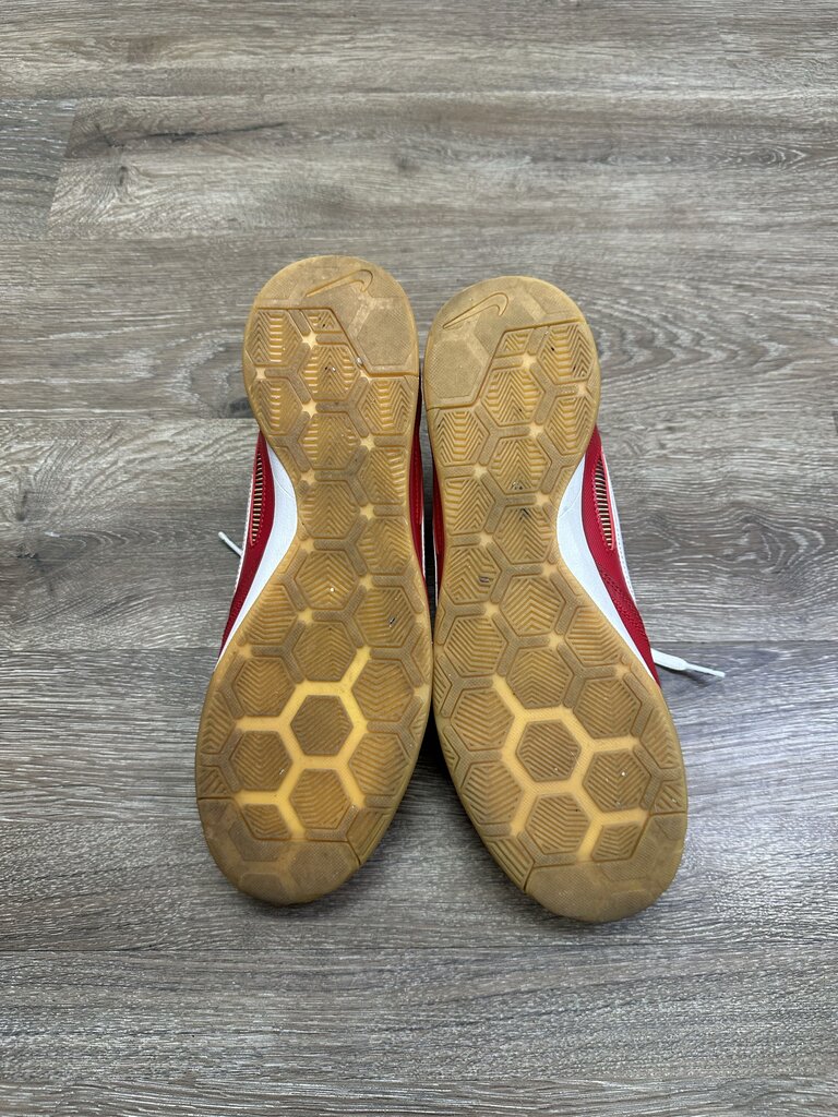 Preowned Nike Gato Supreme Red size 12