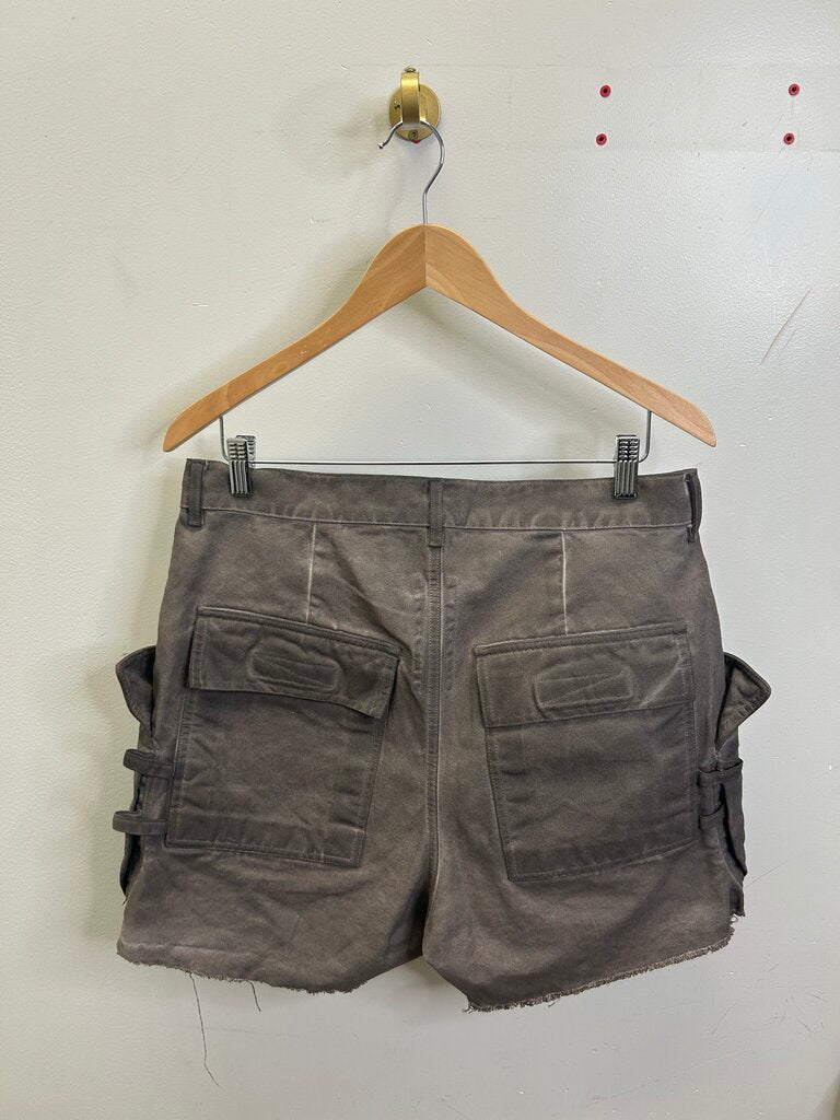 New Rick Grey Denim Shorts sz.29