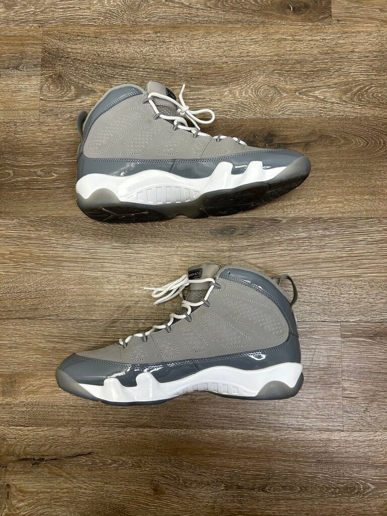 Preowned Jordan 9 Cool Grey sz.11.5