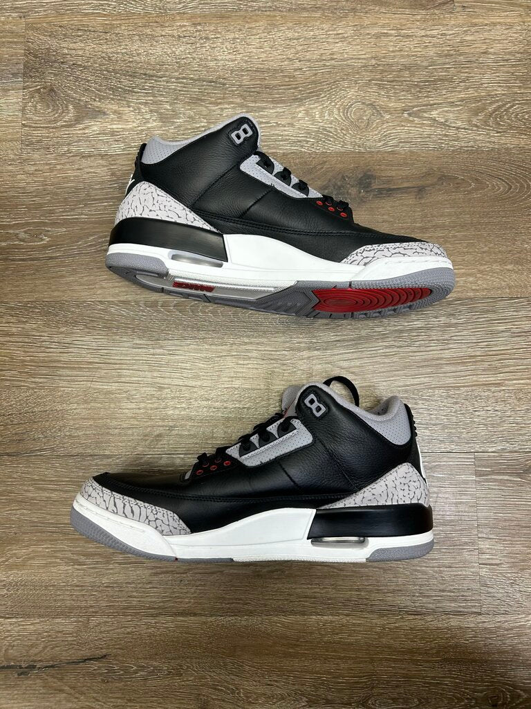 Preowned Jordan 3 Black Cement Reimagine size 11(no box)